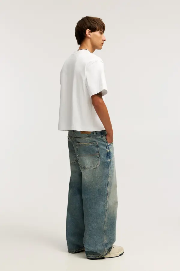 Cropped T-shirt