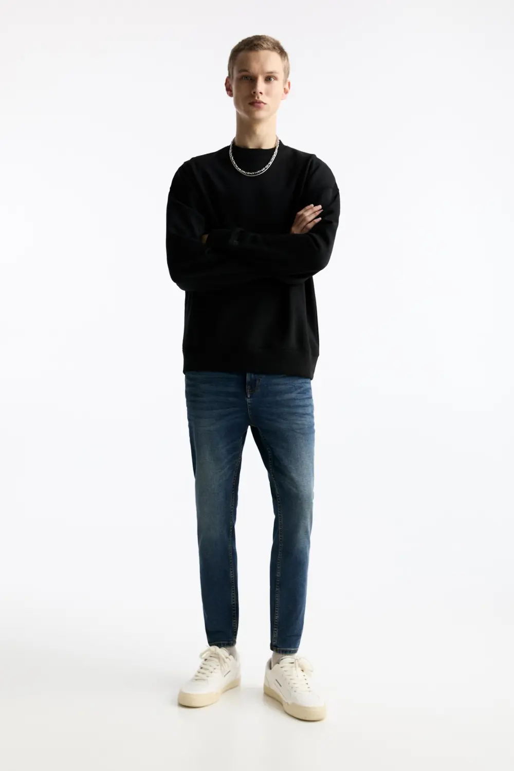 Washed carrot-fit jeans