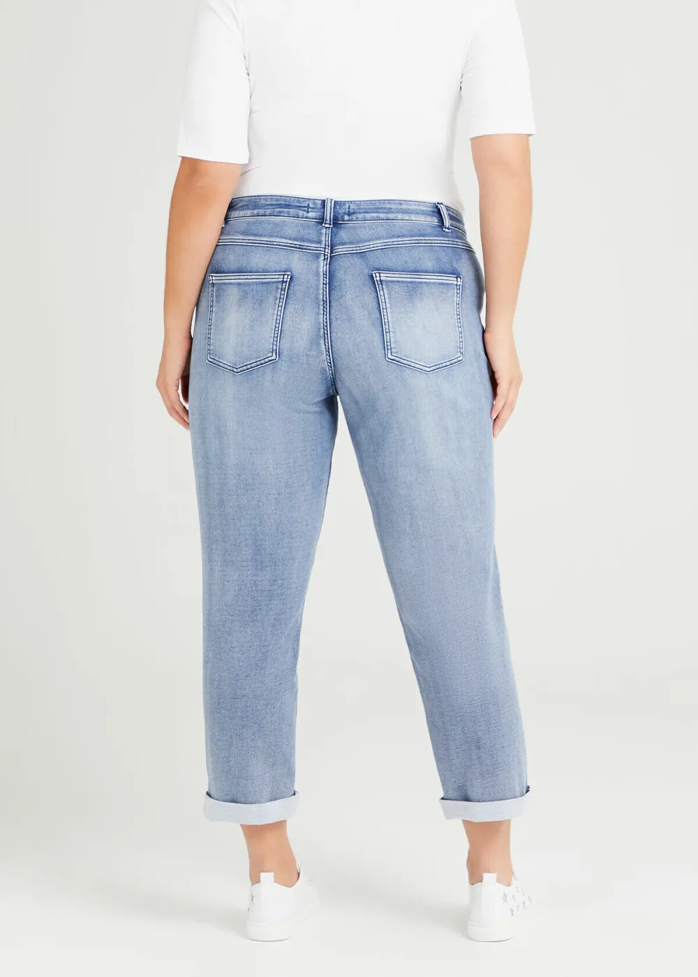 The Easy Fit Denim Jean