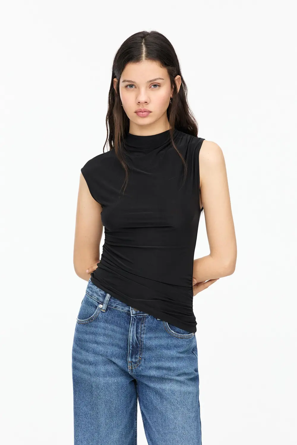 Asymmetric gathered T-shirt