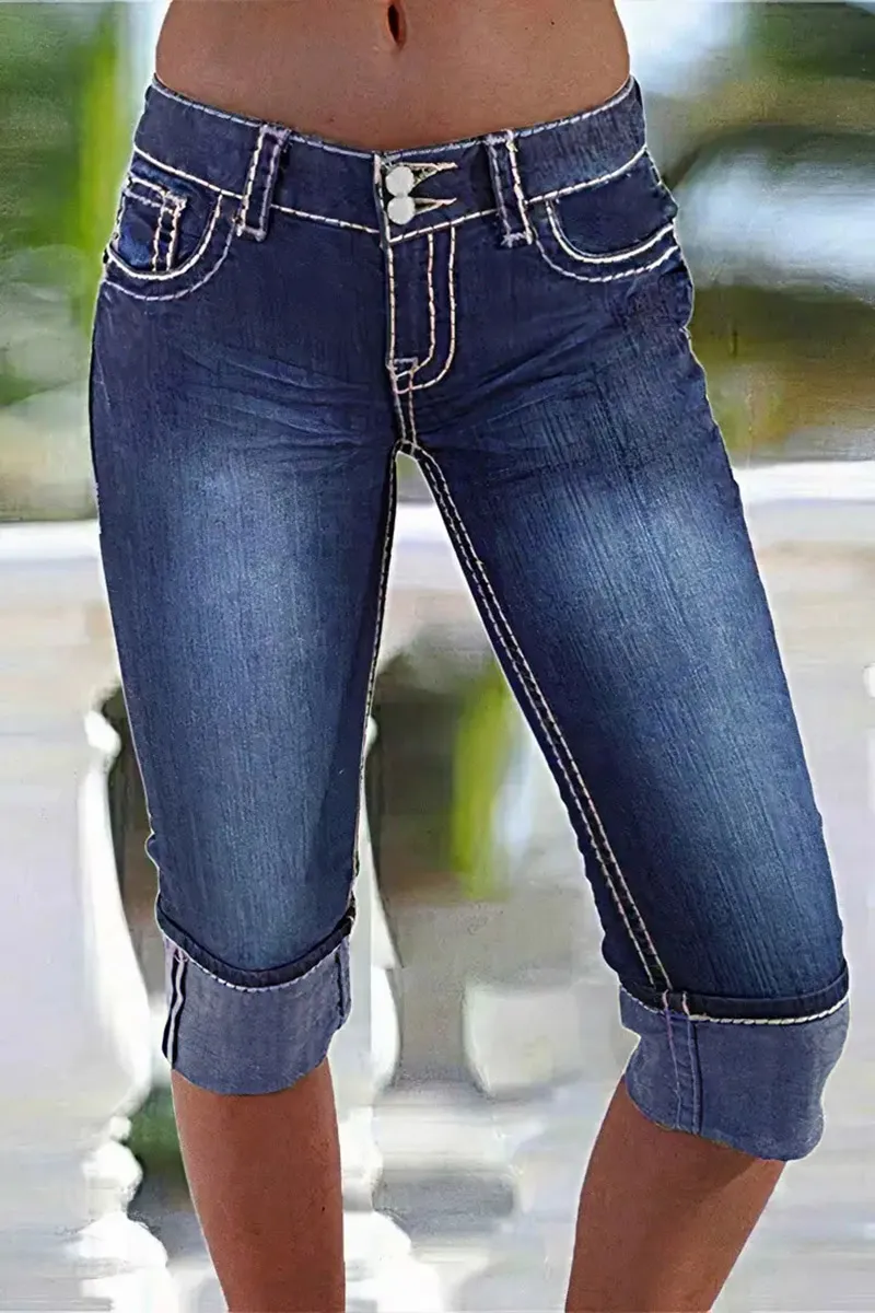Double Button Flap Pocket Rolled Hem Low Rise Capri Jeans