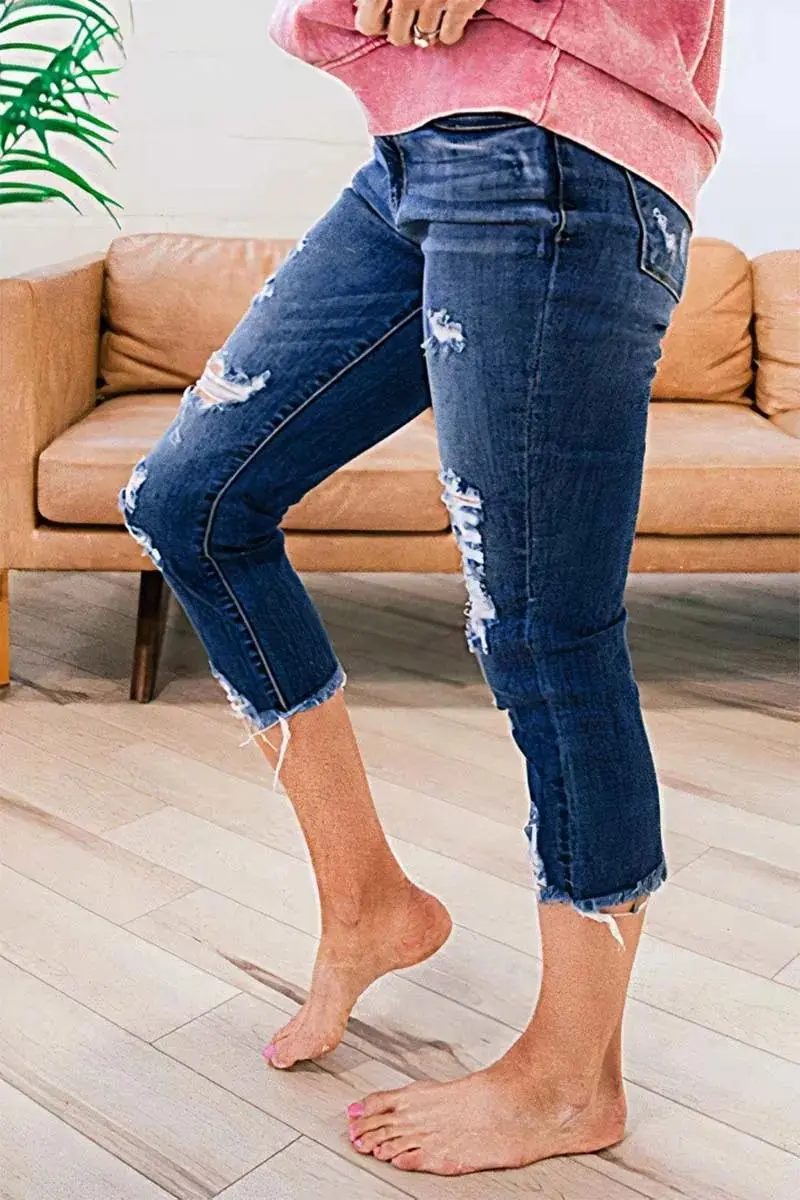 Button Up Ripped Raw Hem Mid Rise Capri Jeans