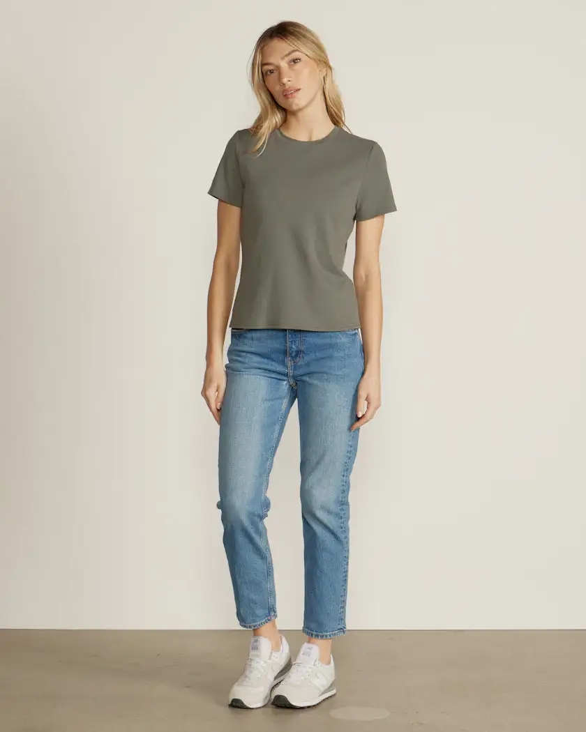 Drift Straight Hem Tee