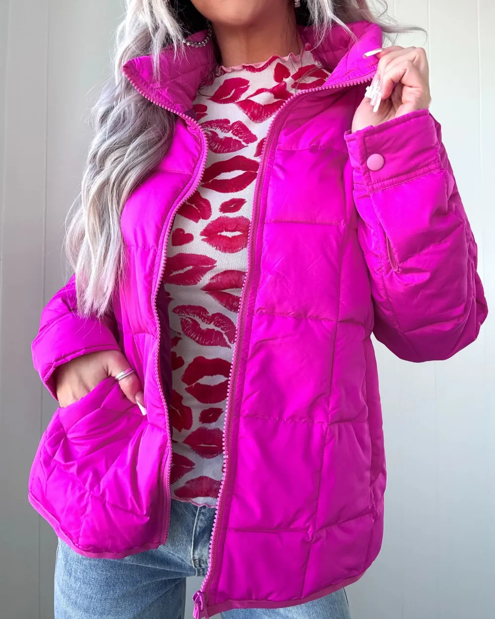 Views Puffer Jacket - Fuchsia