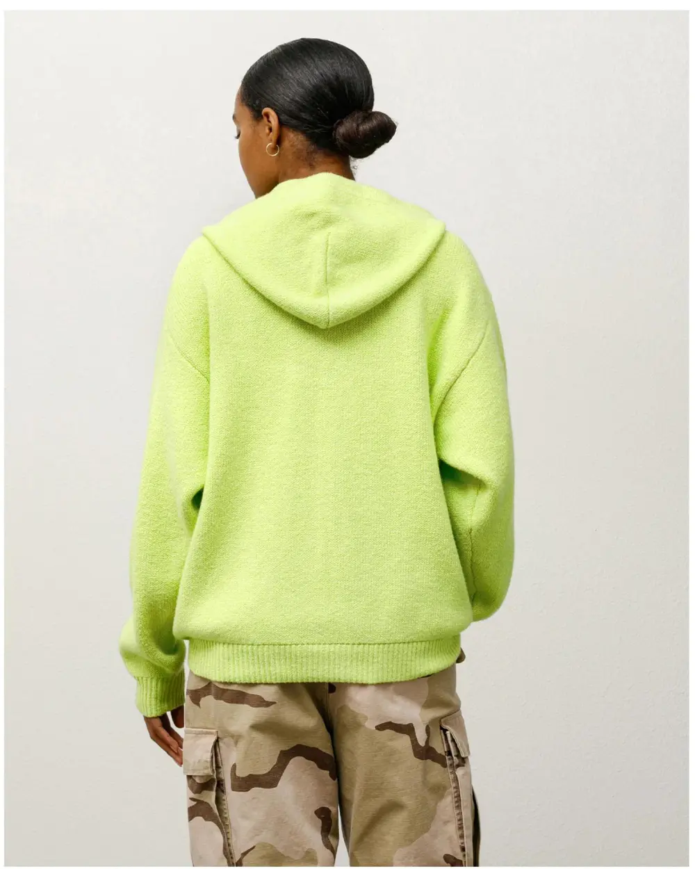 HOODED ZIP SWEATER