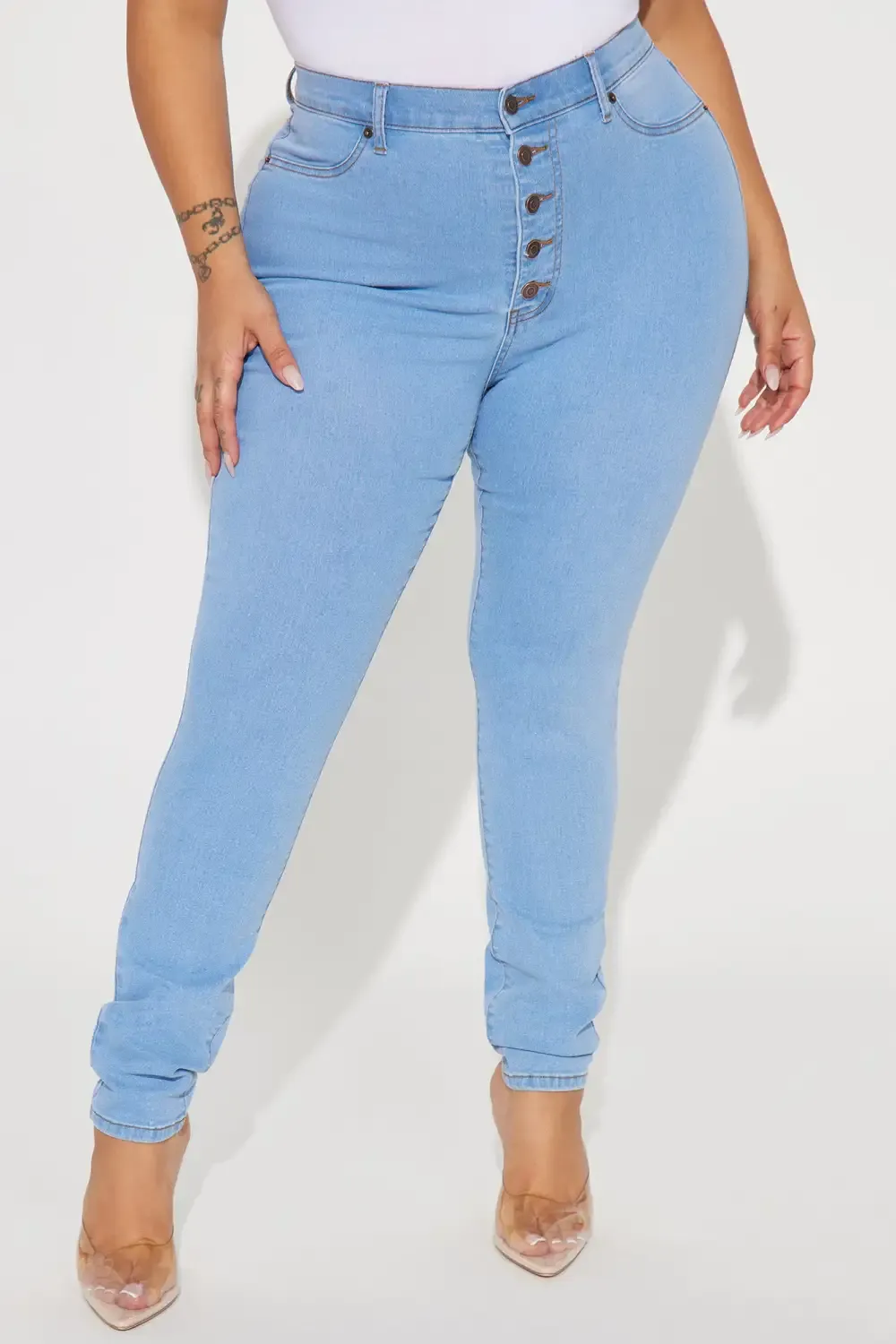 Show It Off Stretch Skinny Jean - Light Wash