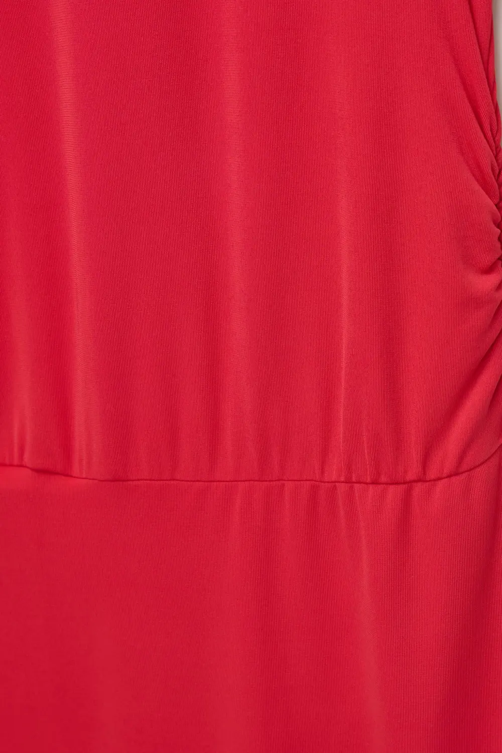 Vestido corto detalle nudo
