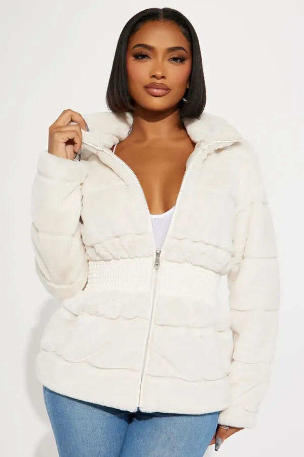 Stay Pressed Faux Fur Jack - Ivory