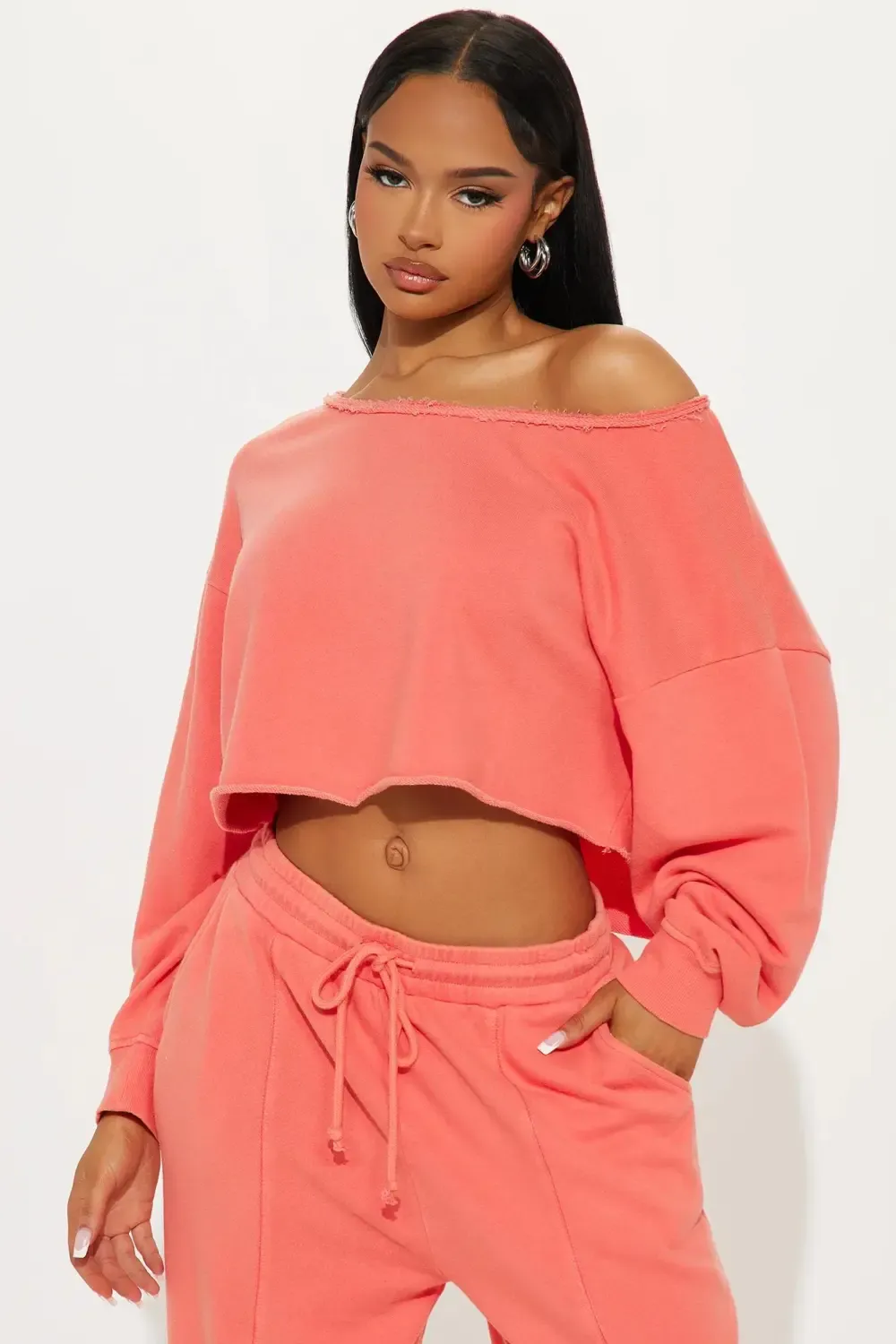 The Washed Off Shoulder Sweatshirt - Coral