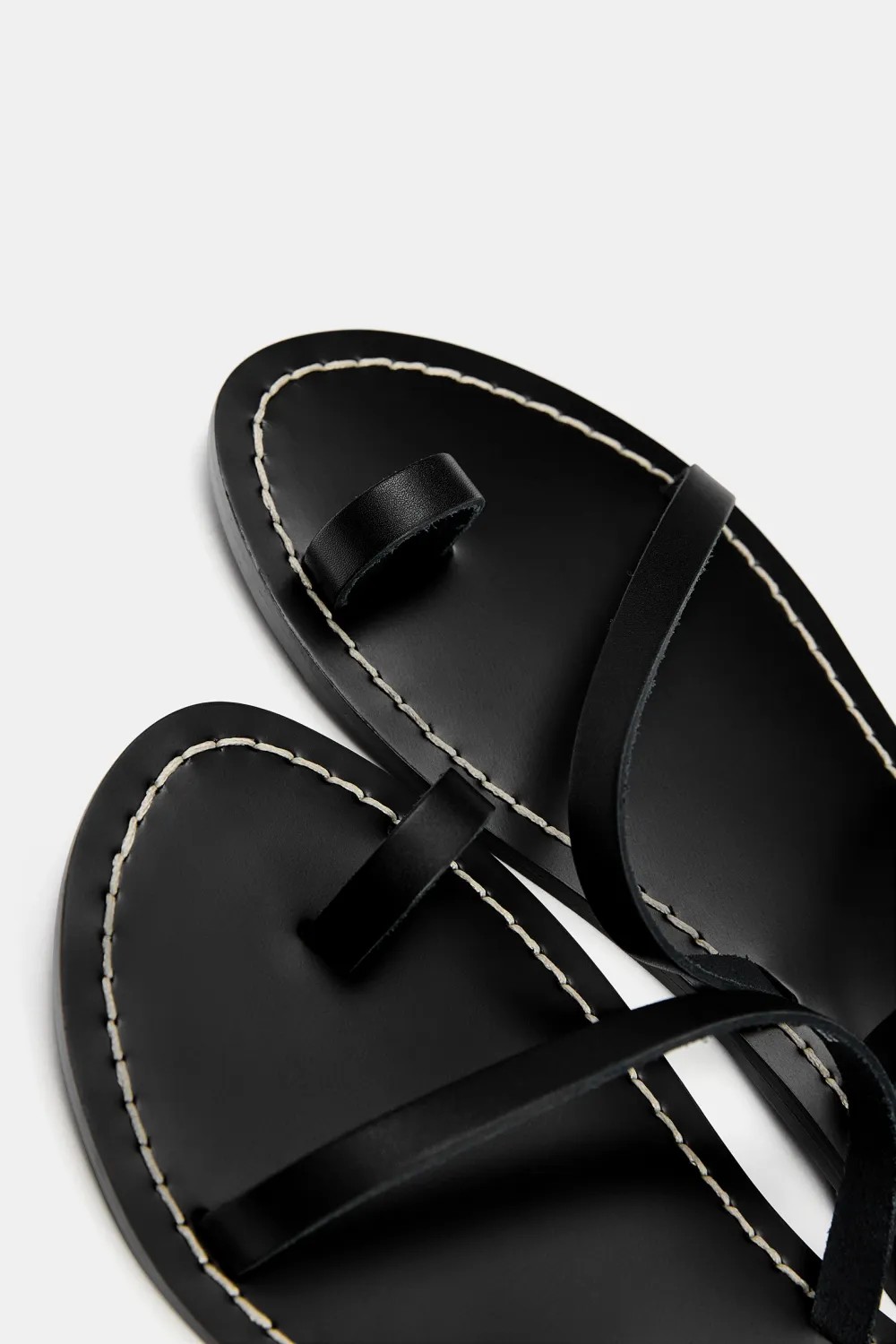 Sandalias planas piel
