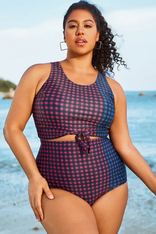Black & White Striped Knotted Crop Bikini Top