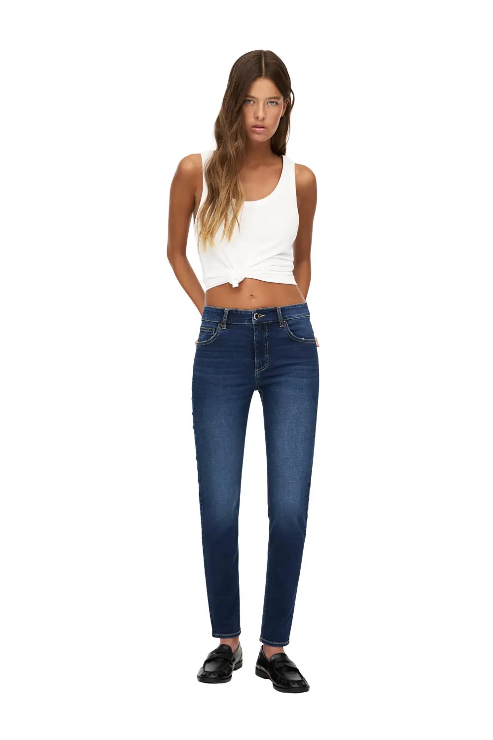 Jeans skinny tiro medio