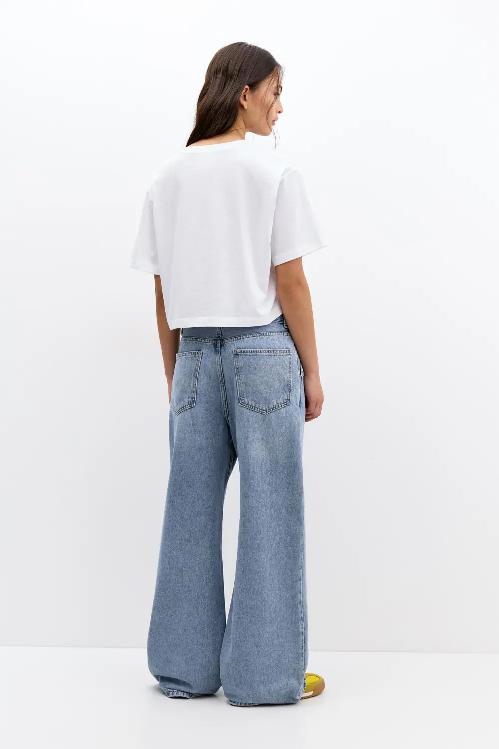 Camiseta cropped manga corta