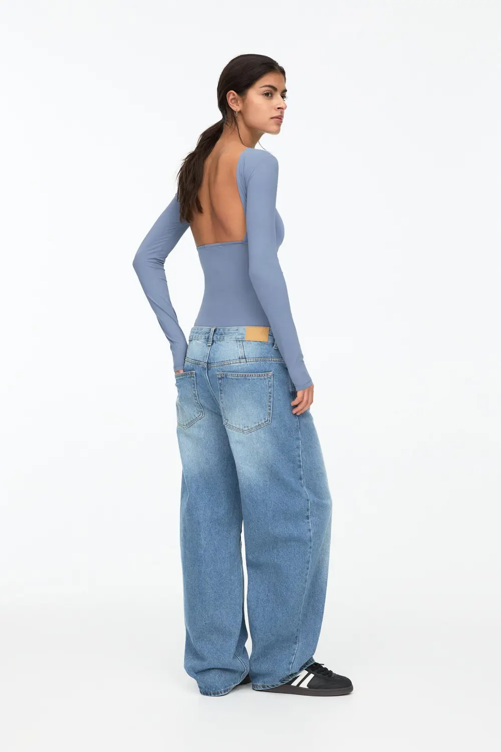 Open back polyamide bodysuit