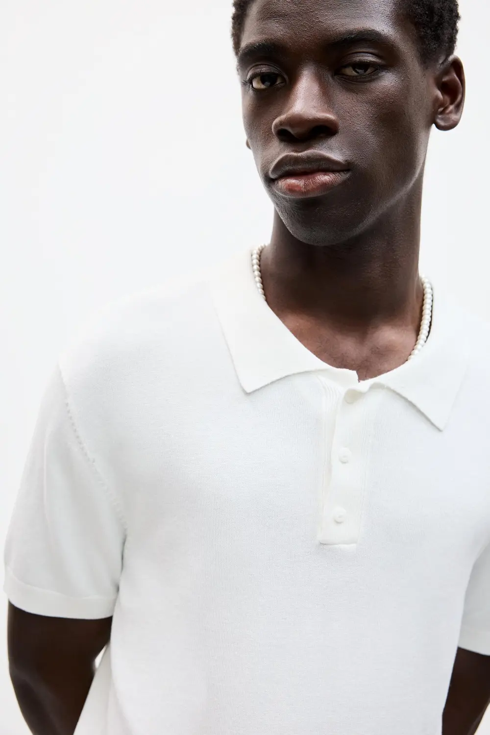 Short sleeve knit polo shirt