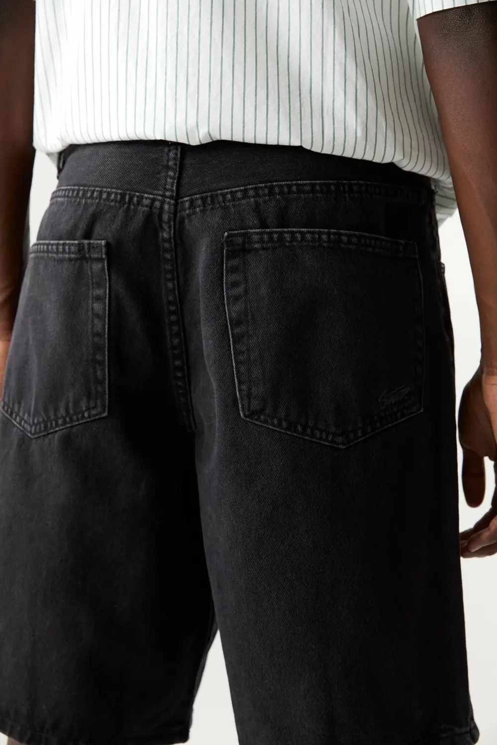Baggy denim Bermuda shorts
