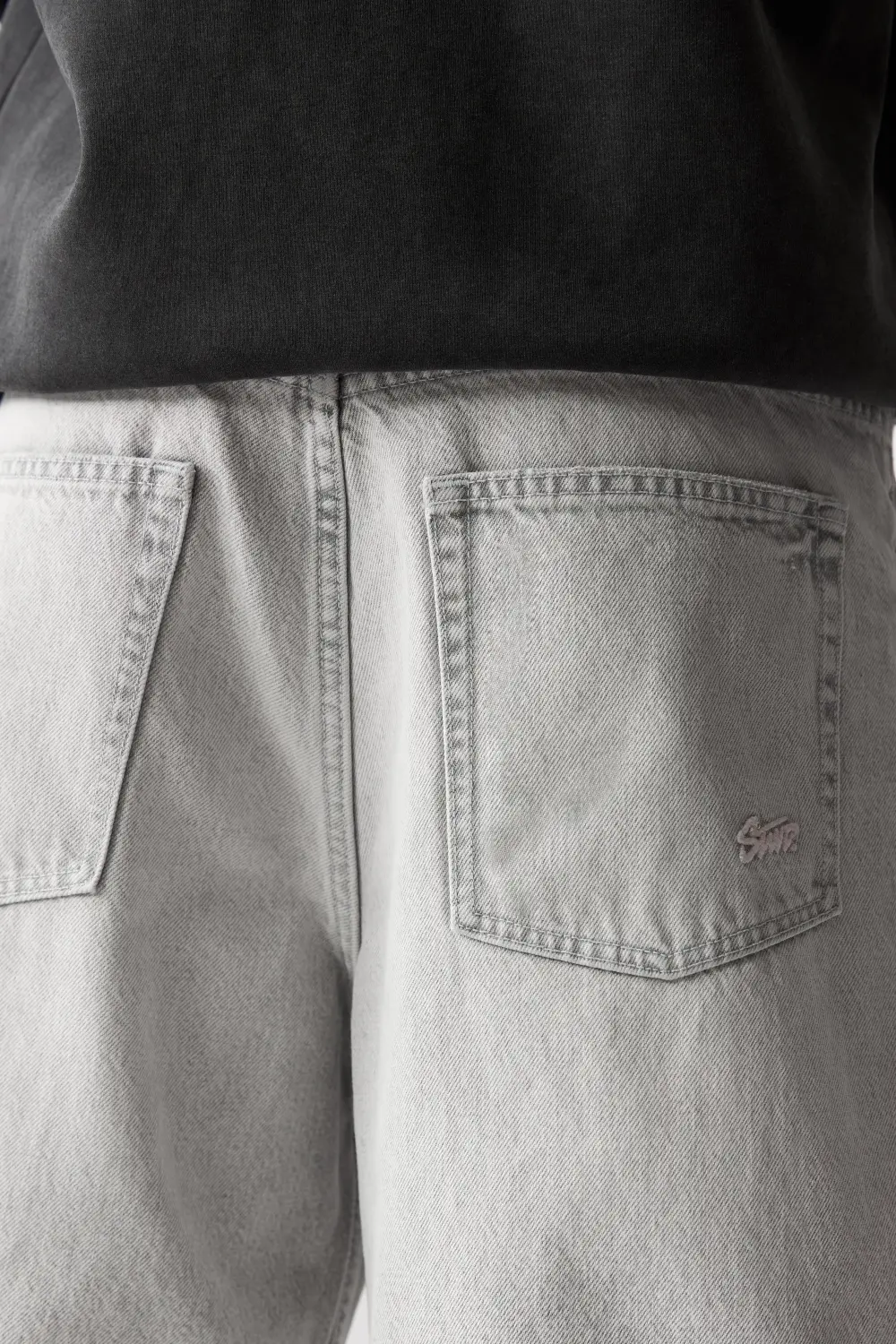 Baggy denim Bermuda shorts