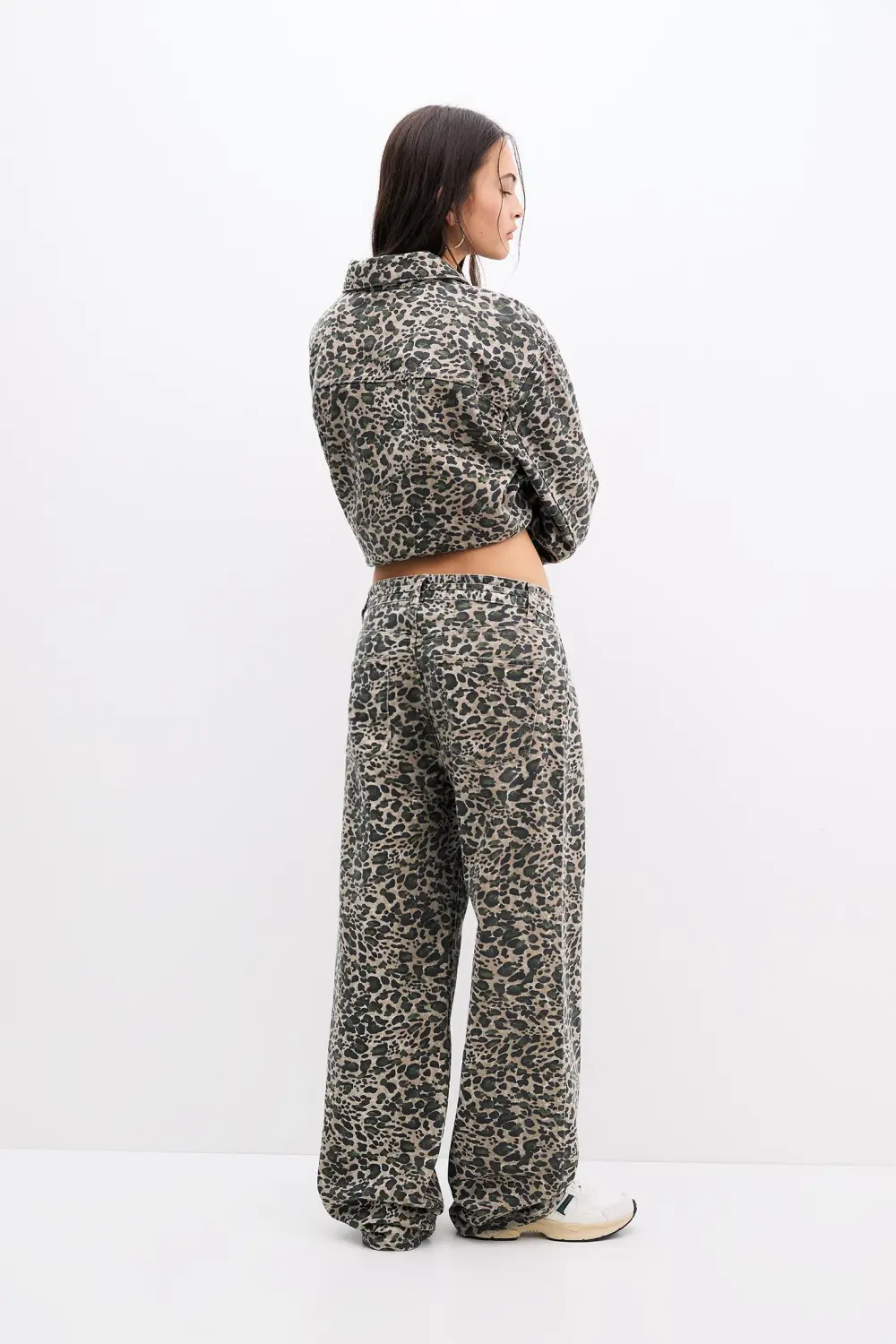 Jeans baggy leopardo cinturón