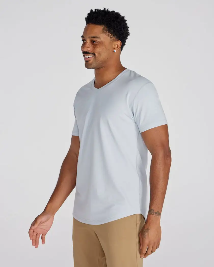 Drop-Cut V-Neck: Bylt Signature