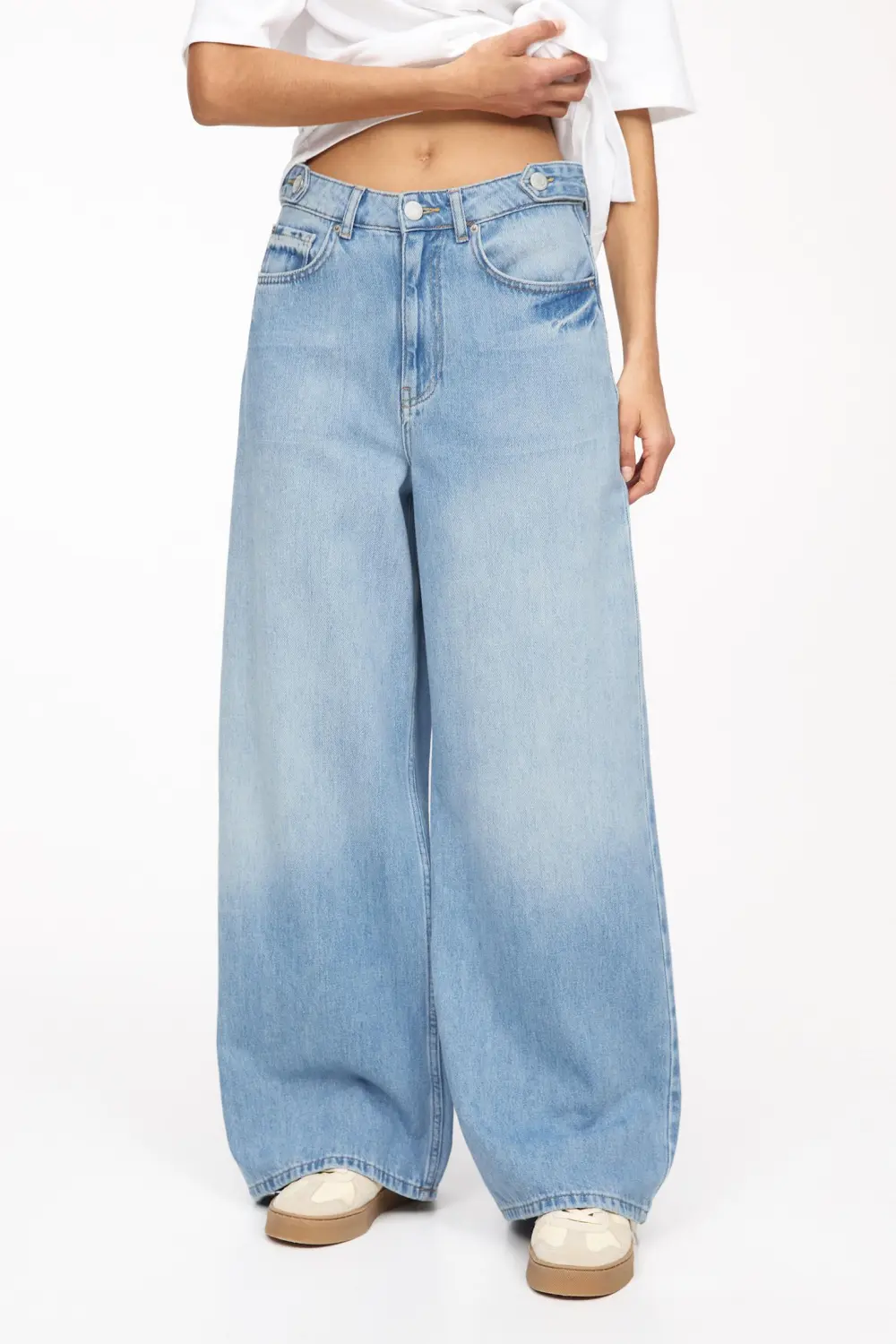 Jeans baggy wide leg detalle trabillas