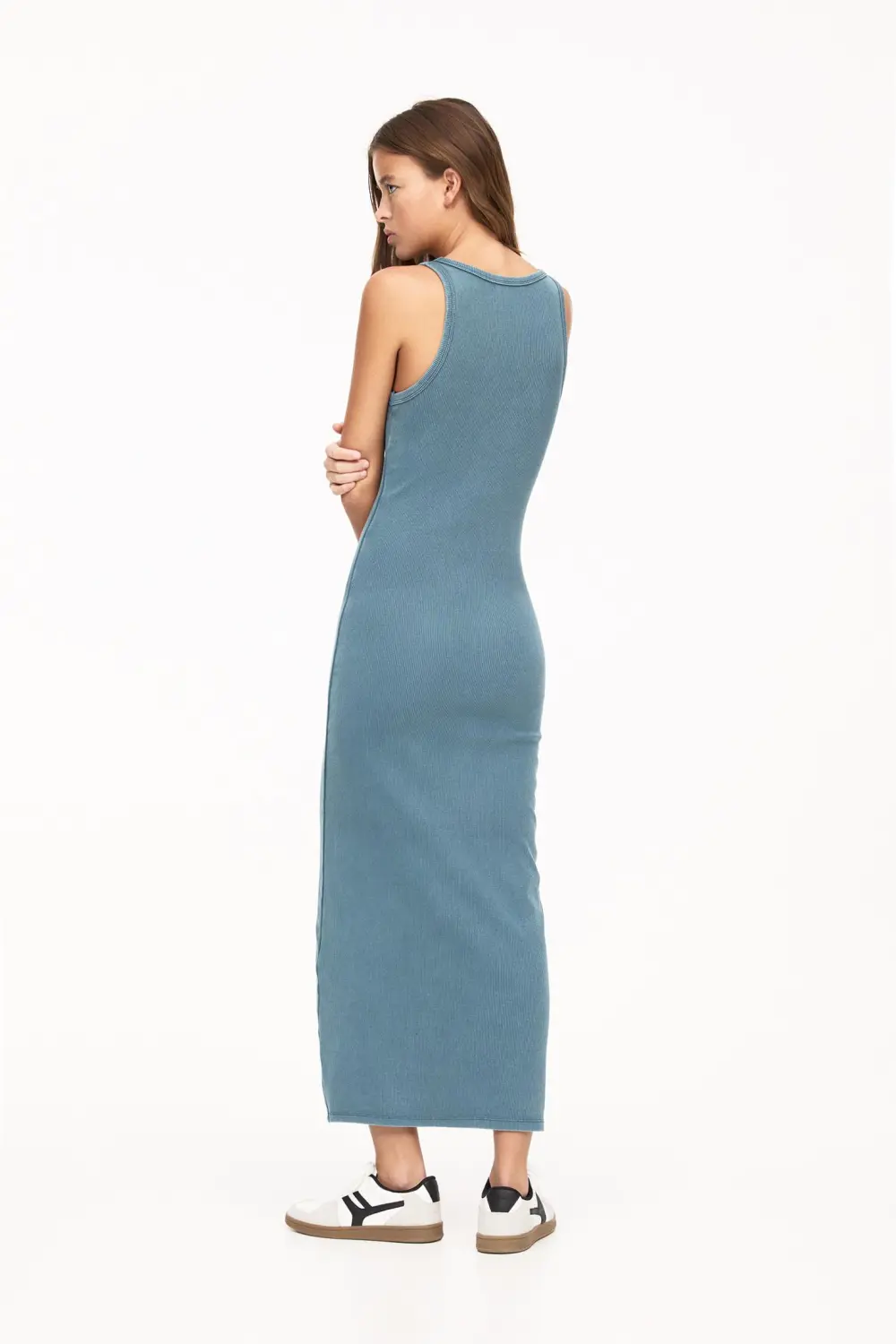 Vestido midi tirantes canalé