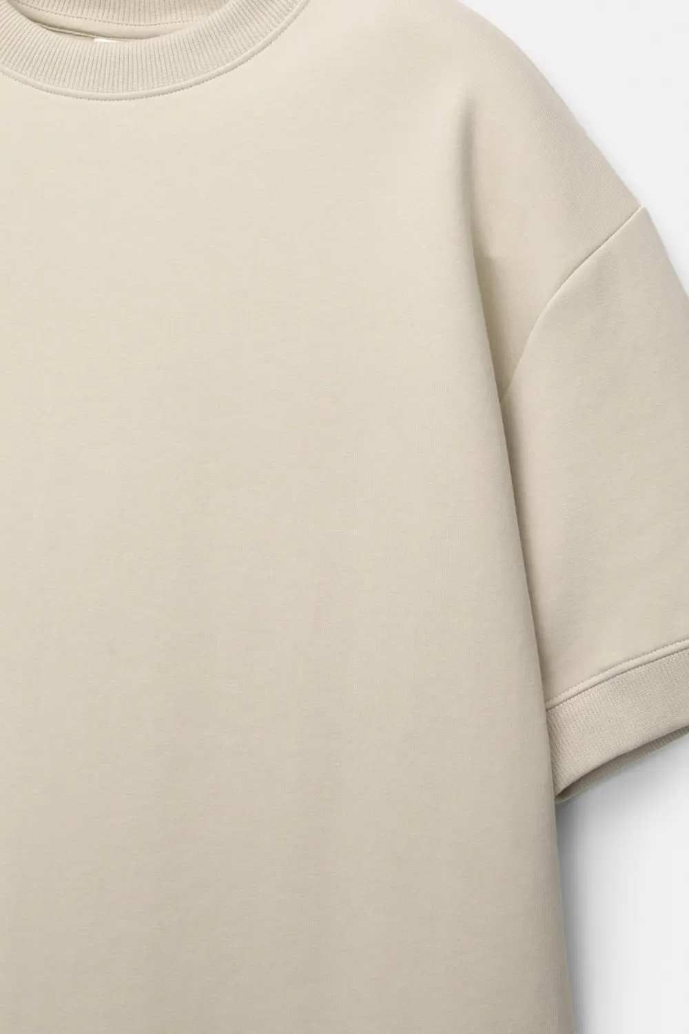 Short sleeve sweatshirt