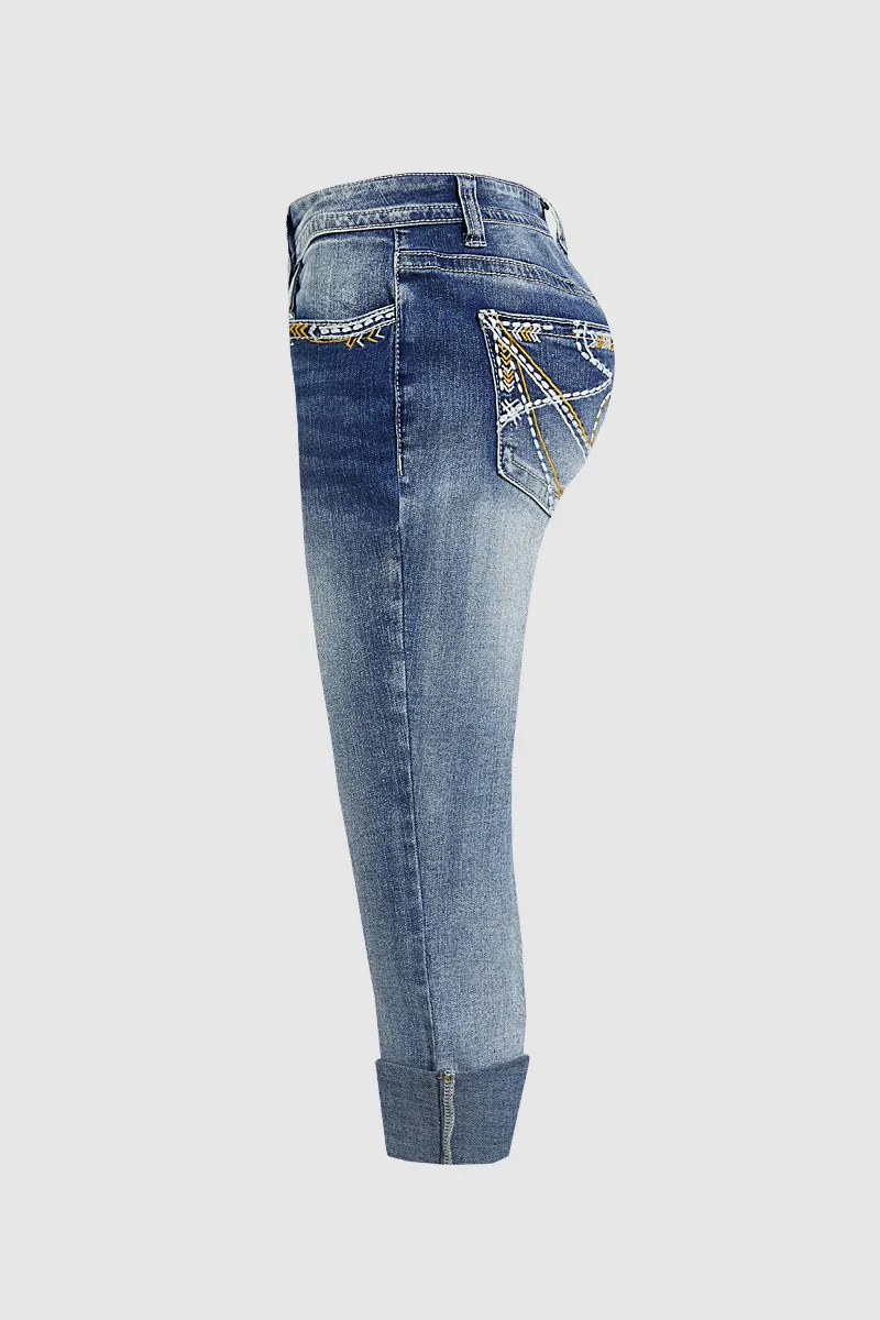Embroidery Pocket Roll Hem Mid Rise Capri Jeans