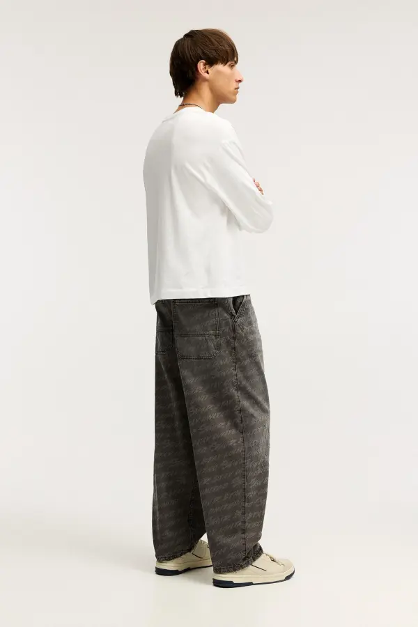Laser print skater jeans