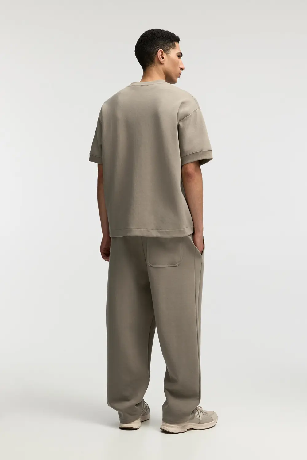 Short sleeve sweatshirt