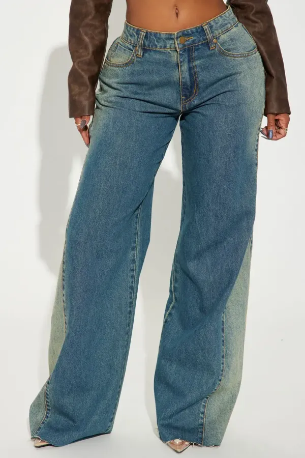 Thalia Tinted Baggy Jeans - Medium Wash
