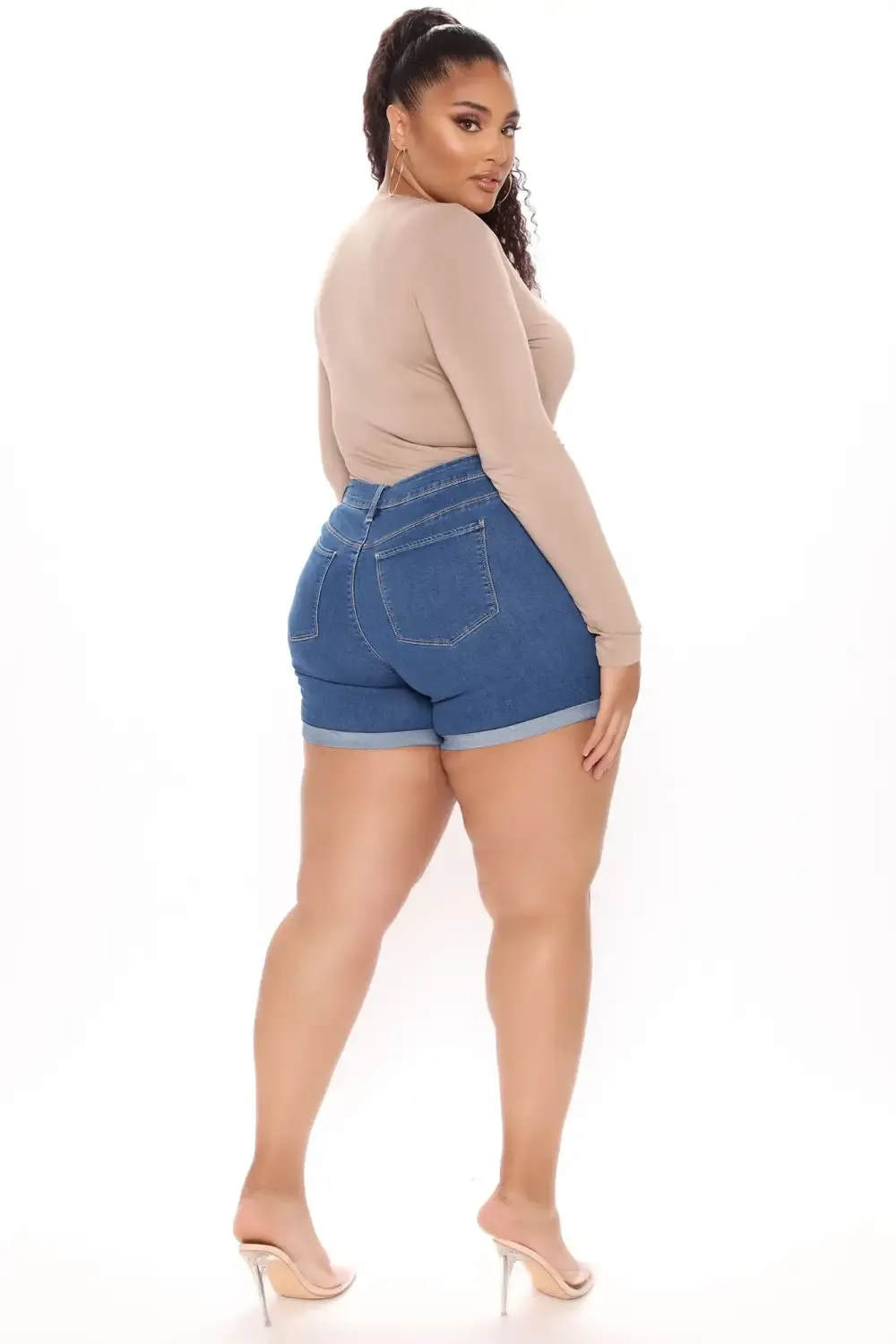 No Muffin Top Denim Shorts - Medium Wash