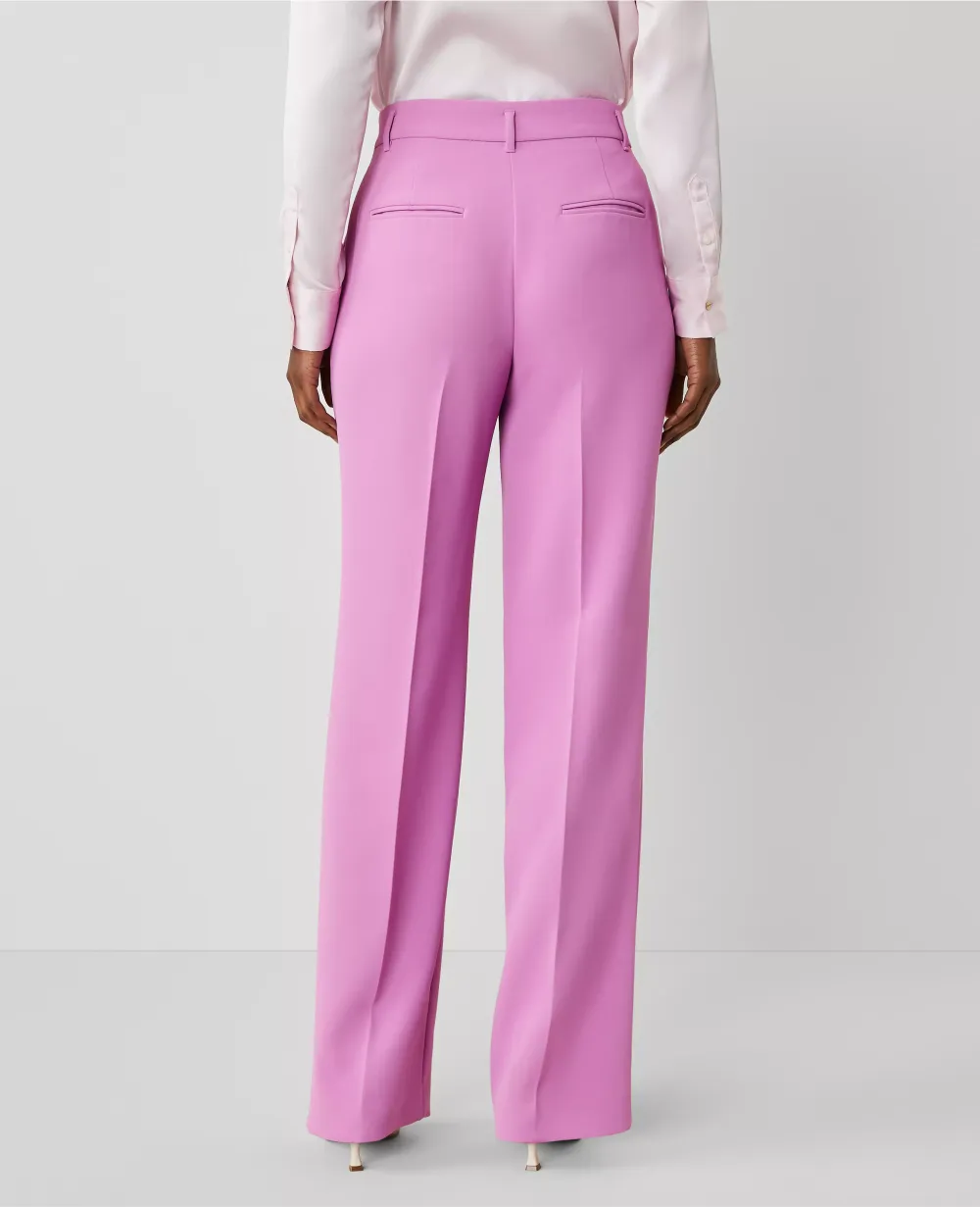 The Side-Zip Straight Pant in Fluid Crepe ??Curvy Fit