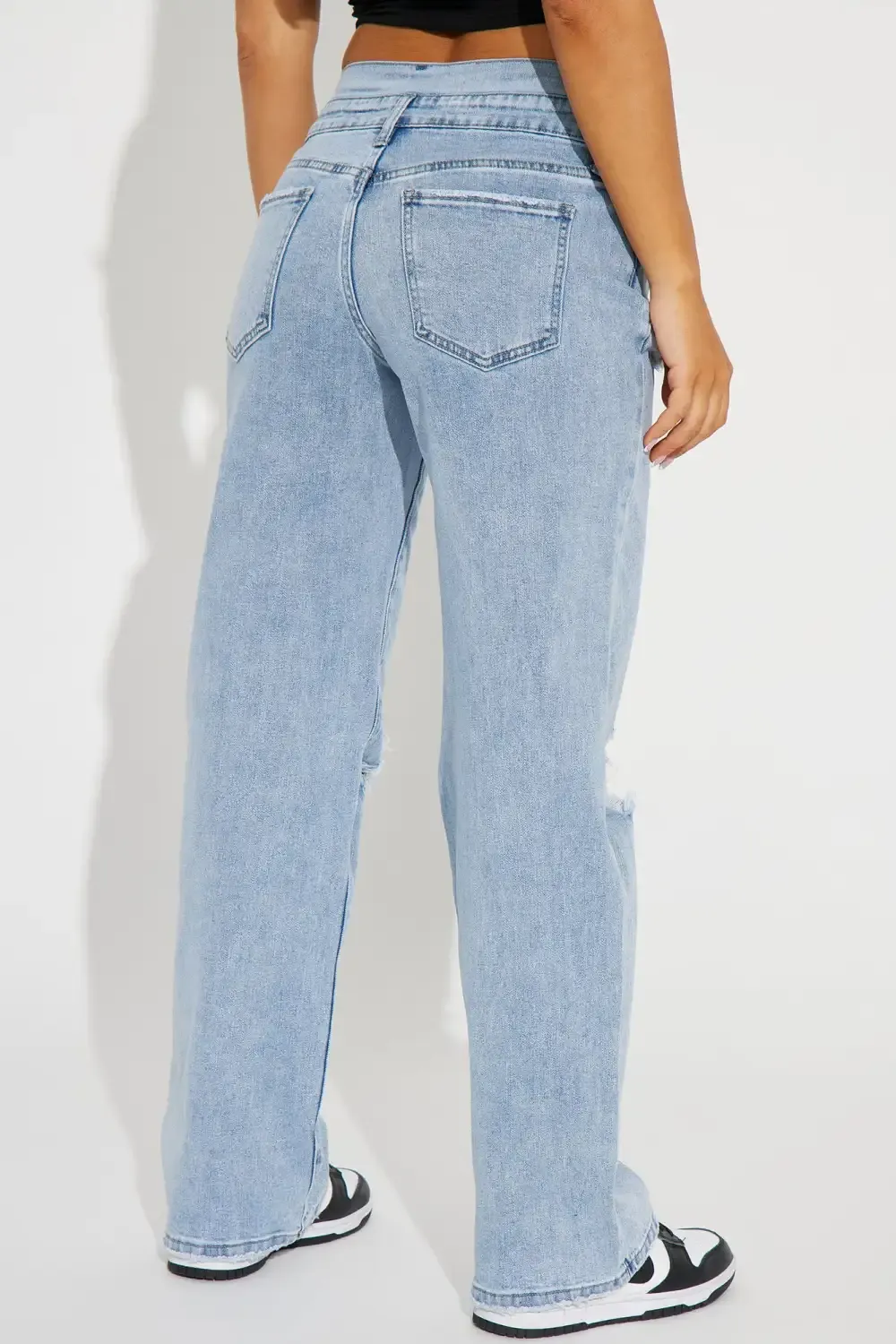Danger Zone Baggy Ripped Straight Leg Jeans - Light Wash