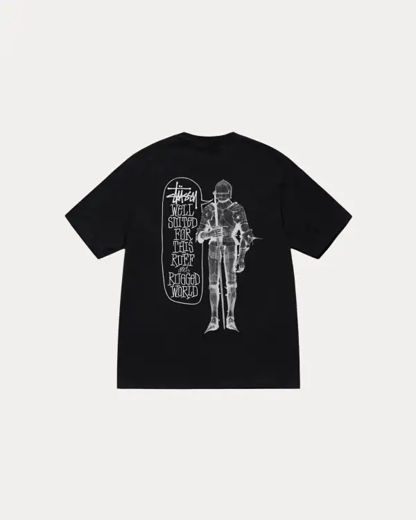 WELL SUITED TEE