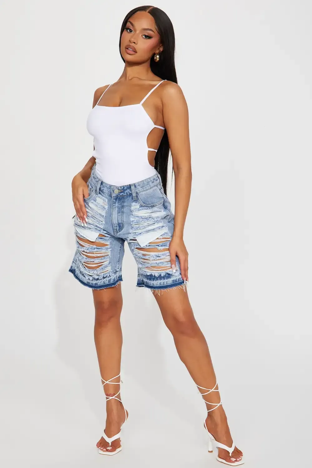 Lazuli Shredded Non Stretch Denim Shorts - Light Wash