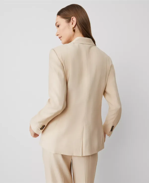 The Greenwich Blazer