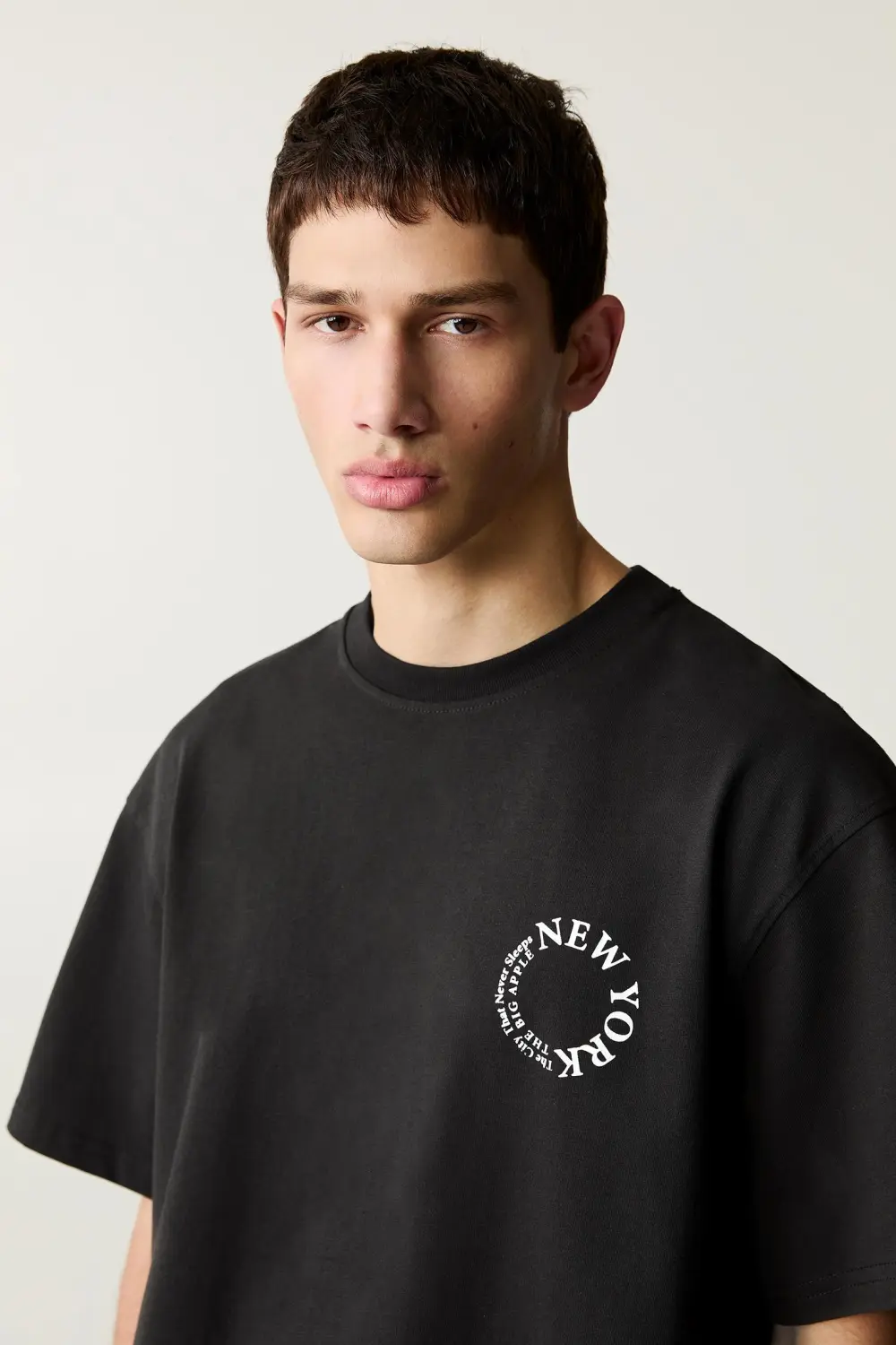 Black New York graphic T-shirt