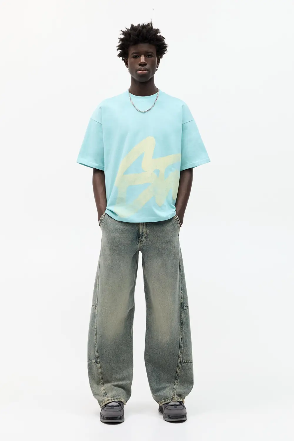 Short sleeve T-shirt with an STWD graphic