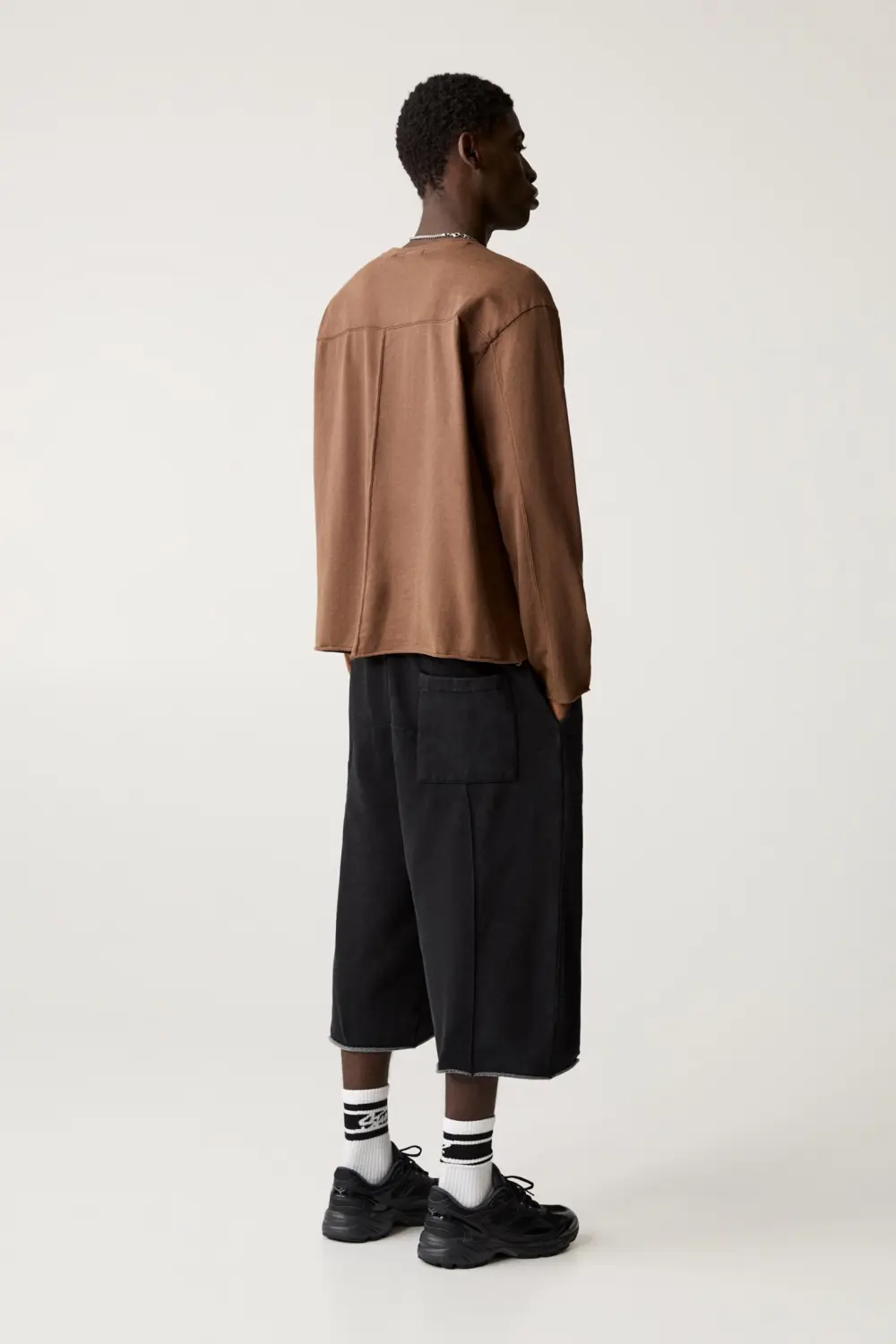 Faded T-shirt with frayed hem