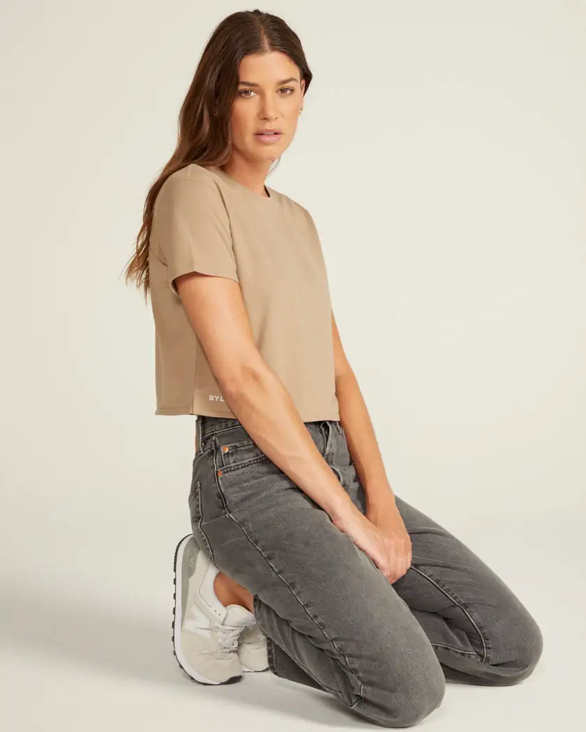 Essential Cropped Crew