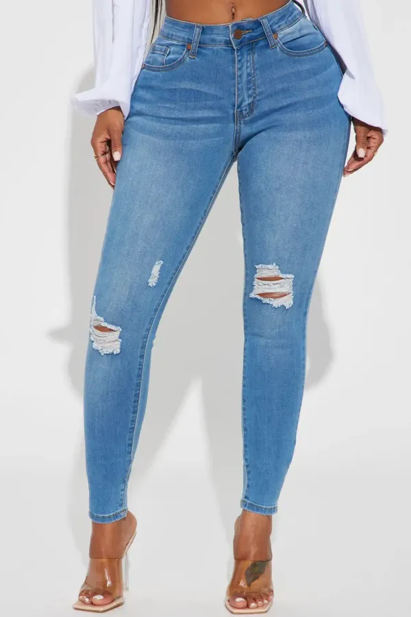 Huntington Super Stretch Distressed Skinny Jeans - Light Wash