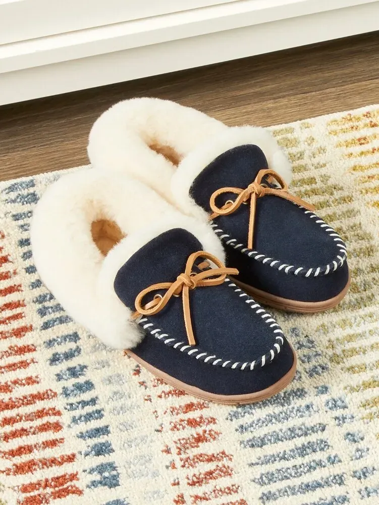 Women's Sheepskin Moccasins