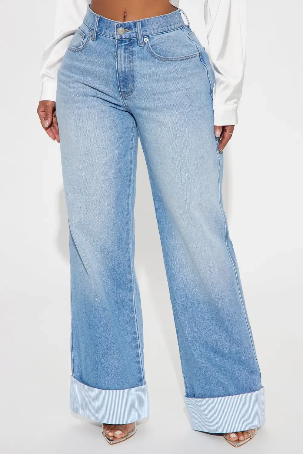 Well Suited Cuffed Stretch Wide Leg Jeans - Light Wash