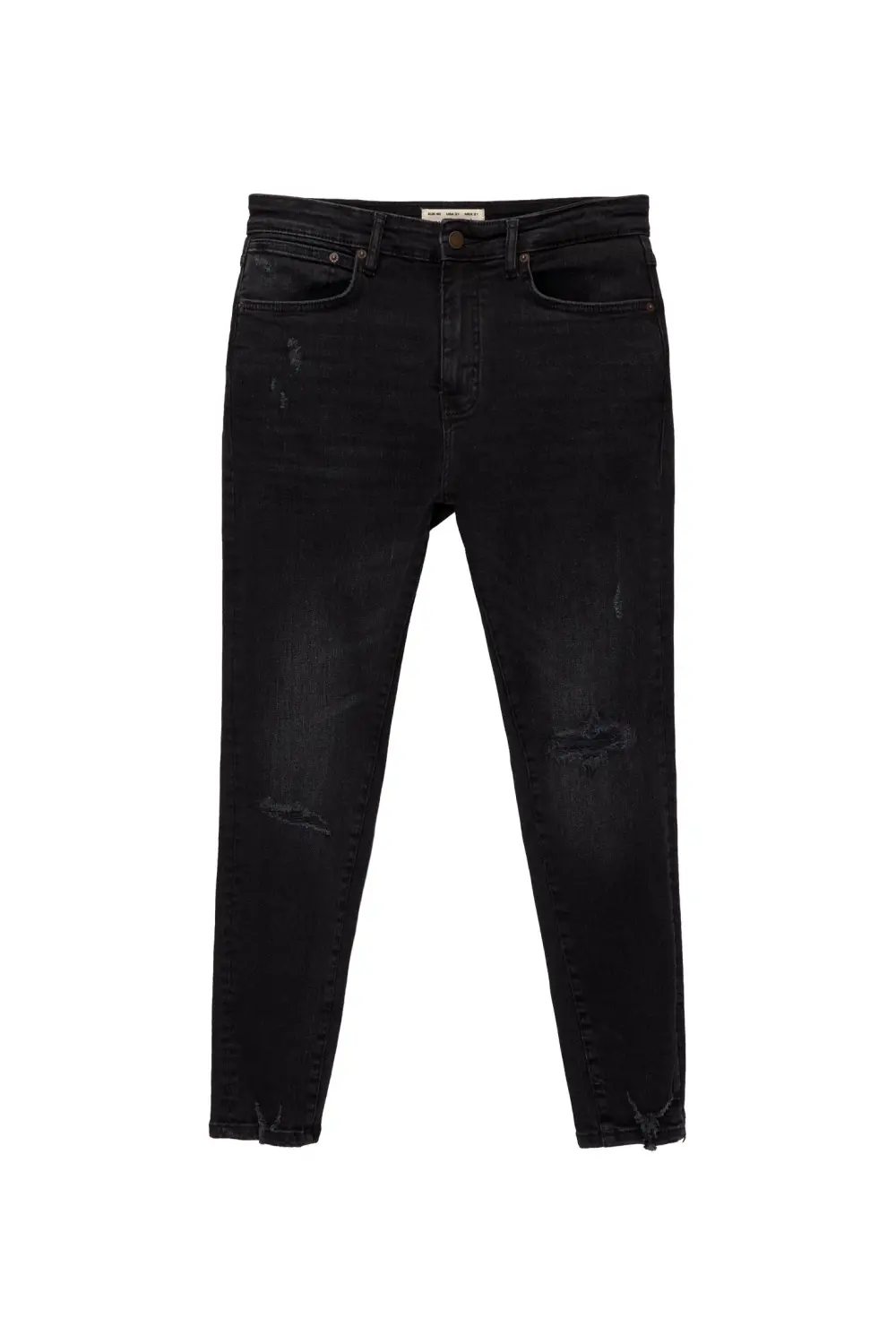 Ripped carrot fit jeans