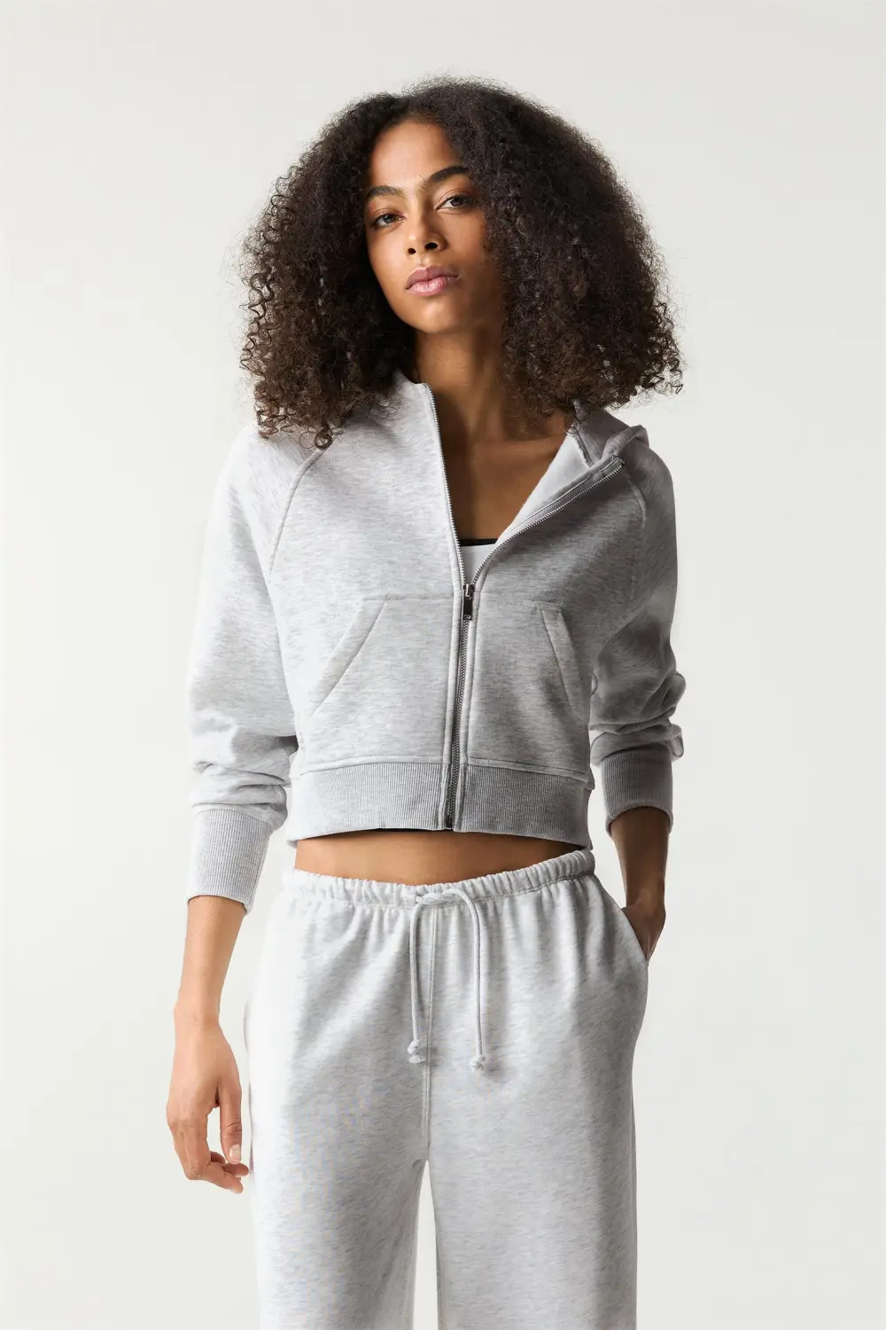 Sudadera capucha cremallera