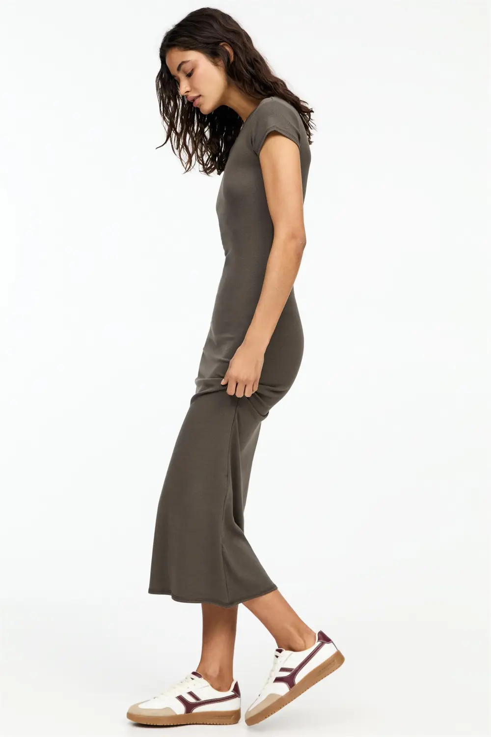Vestido midi ajustado
