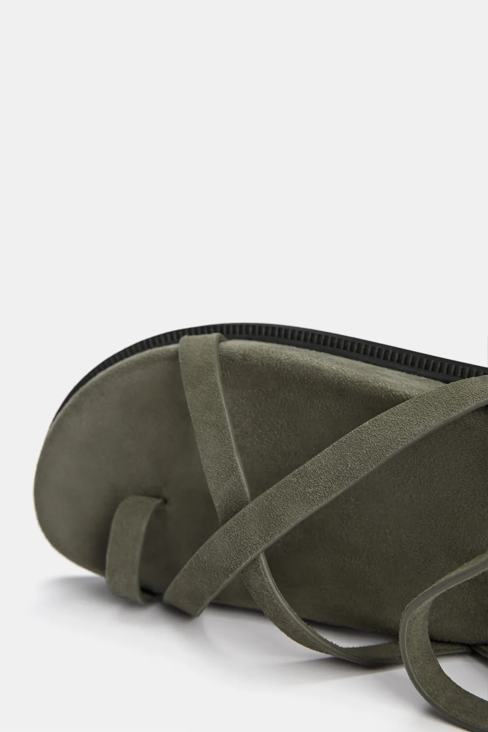 Sandalias planas tiras piel