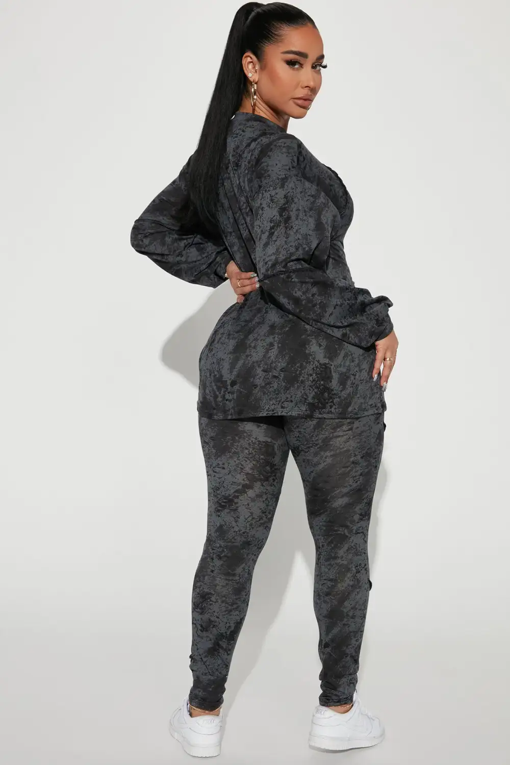 Here With Chelsea Legging Set - Black