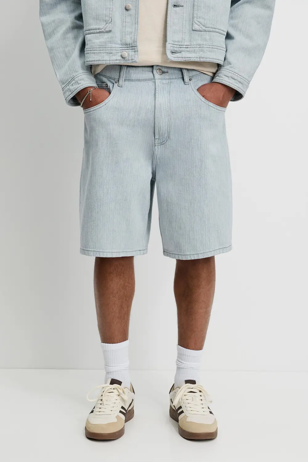 Baggy textured denim Bermuda shorts