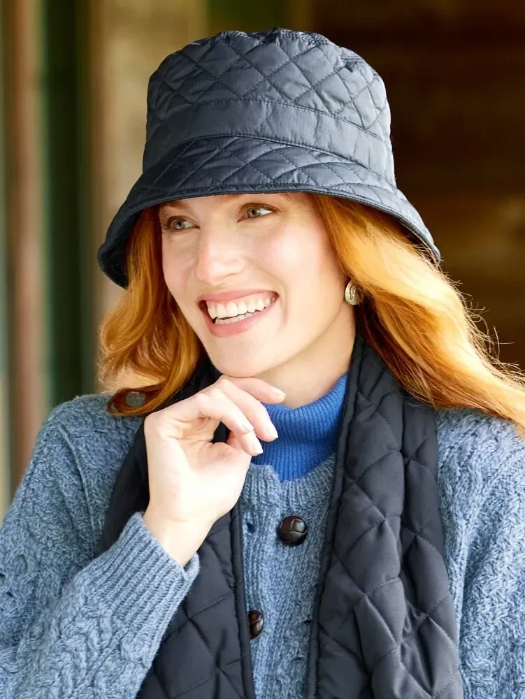 Women's All-Weather Hat With Ear Flaps